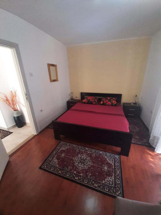 Apartment Pavle Perovic Свети-Стефан Экстерьер фото
